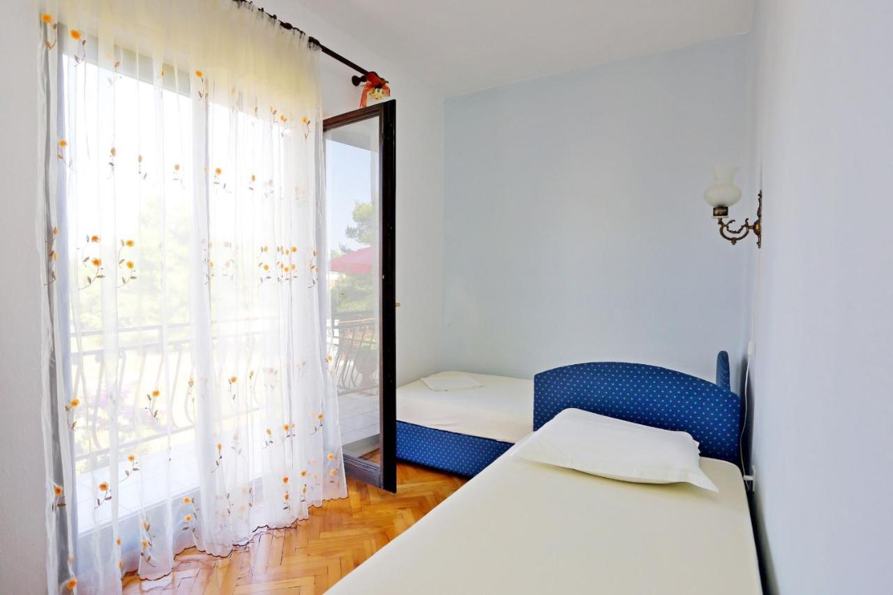 Mirce Apartments Dvornik מראה חיצוני תמונה