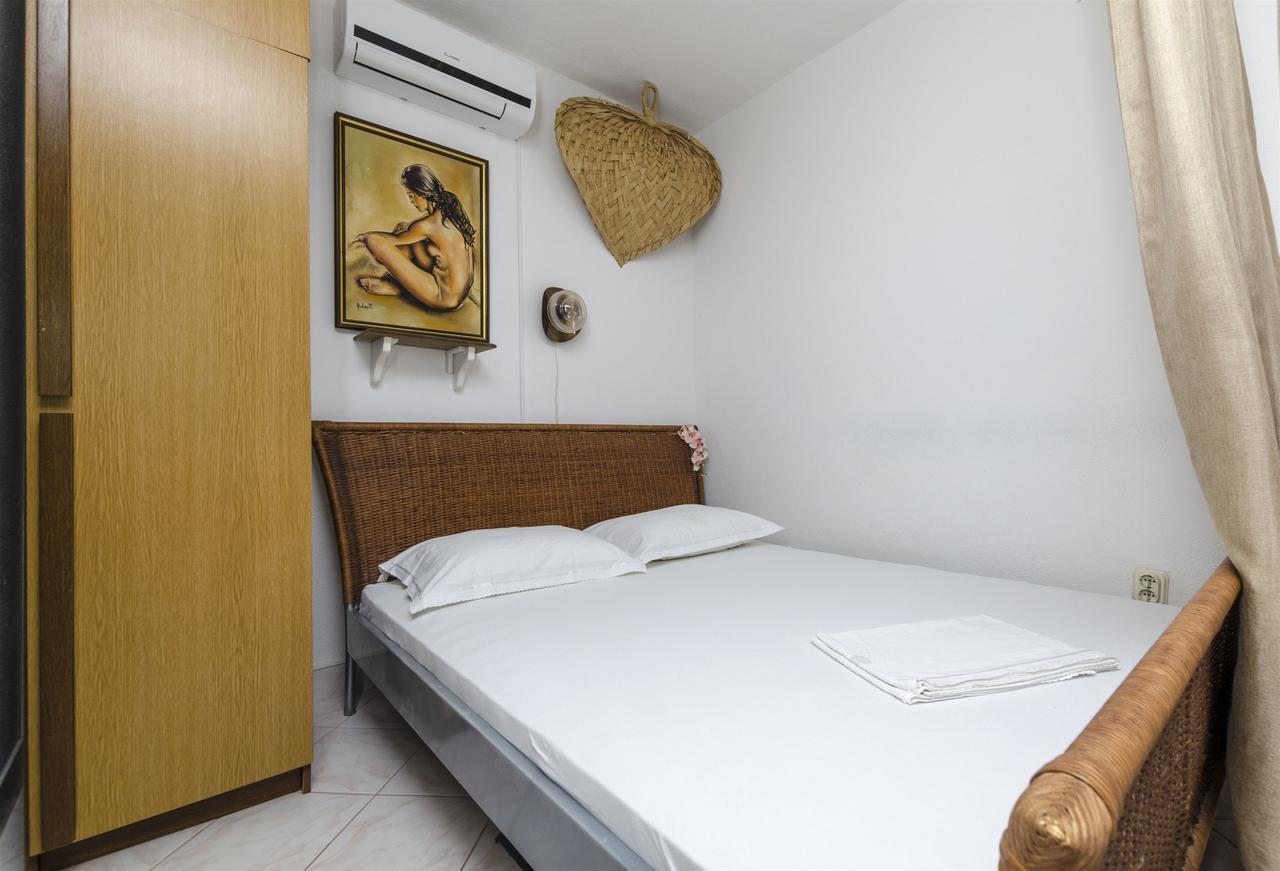 Mirce Apartments Dvornik מראה חיצוני תמונה
